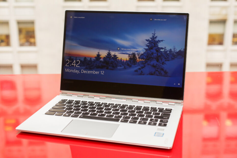 Yoga Solar PC from Lenovo