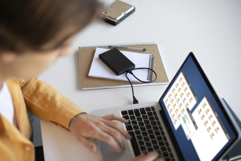 How to Speed Up Your Slow Laptop in 5 Easy Steps 3 cleaning storage 1